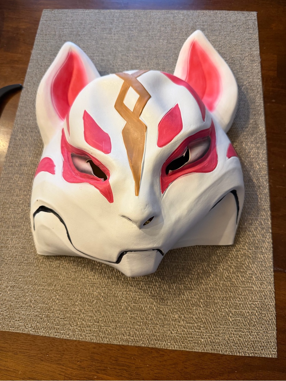 Fortnite Drift Fox Kitsune Mask White Pink Gold Halloween Cosplay Costume